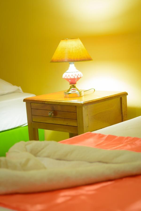 Hostal Fachente León Extérieur photo